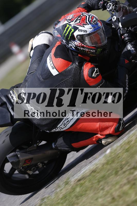 /Archiv-2025/29 21.06.2025 PROMAX ADR/Gruppe rot/backside